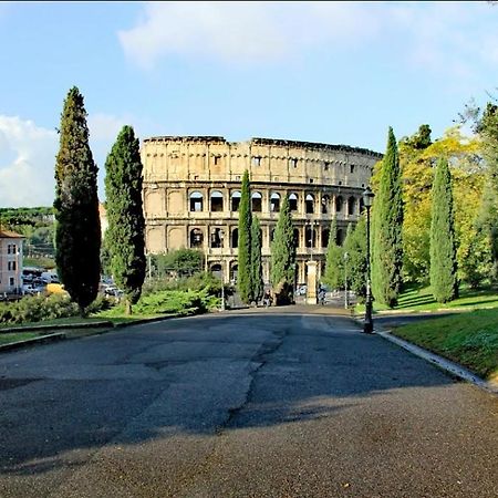 Tolli Colosseo Apartment Roma Ngoại thất bức ảnh