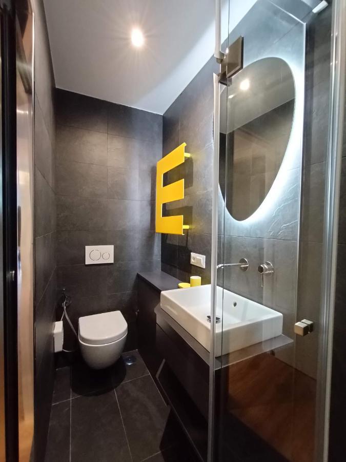Tolli Colosseo Apartment Roma Ngoại thất bức ảnh