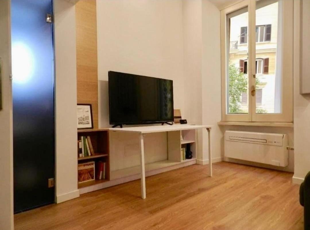 Tolli Colosseo Apartment Roma Ngoại thất bức ảnh